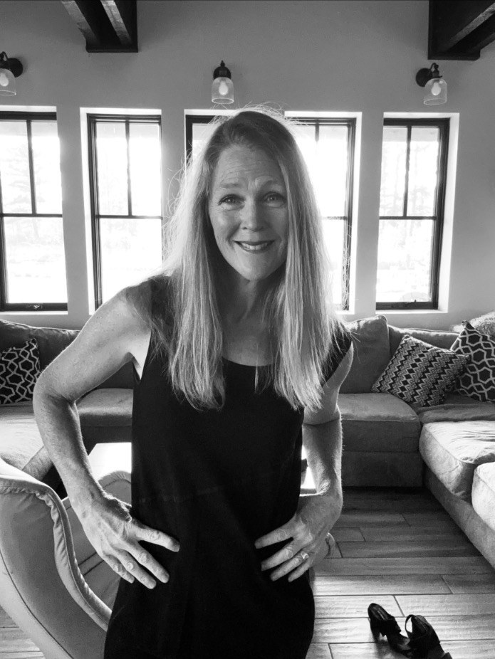 Elizabeth Nelson